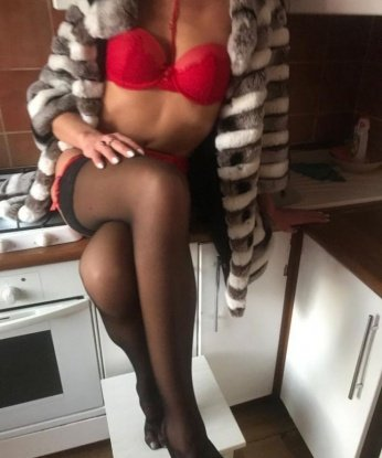 Оксана, 27